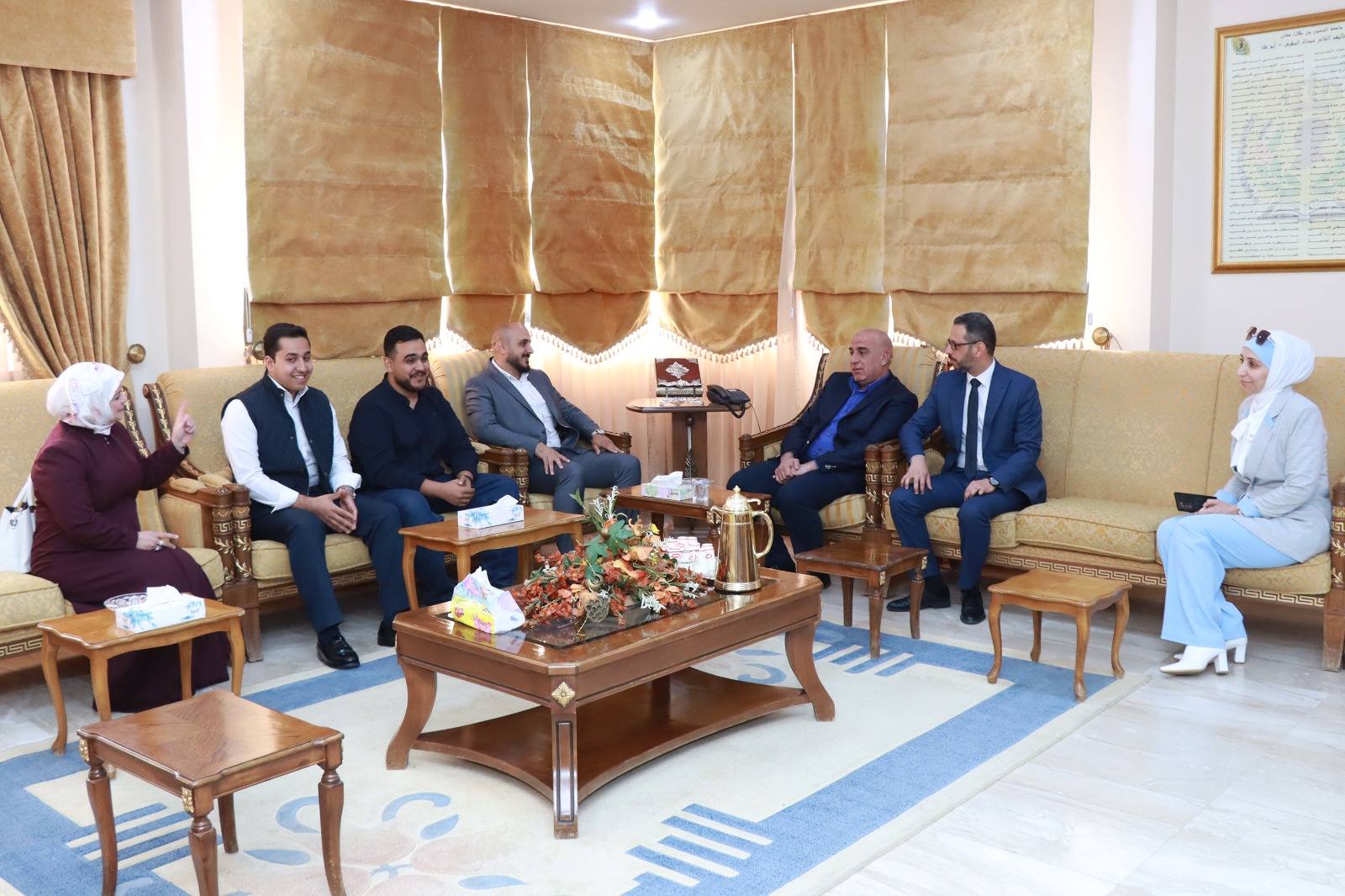  جامعة الحسين بن طلال تستقبل وفد مؤسسة 